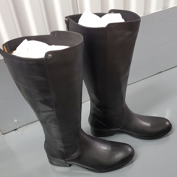 NEW Frye Stud Back Zip Boots - Picture 9 of 13